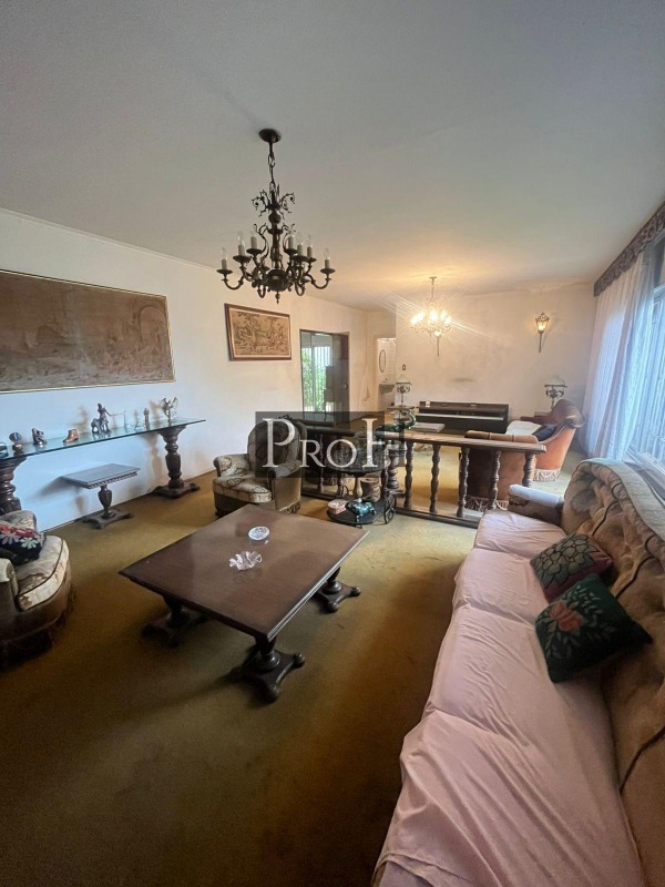 Casa, 4 quartos, 348 m² - Foto 1