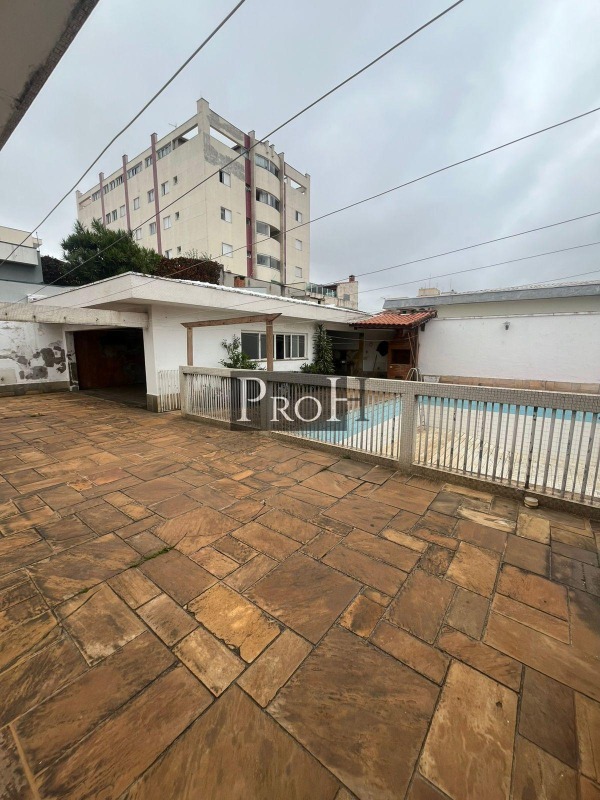 Casa, 4 quartos, 348 m² - Foto 29