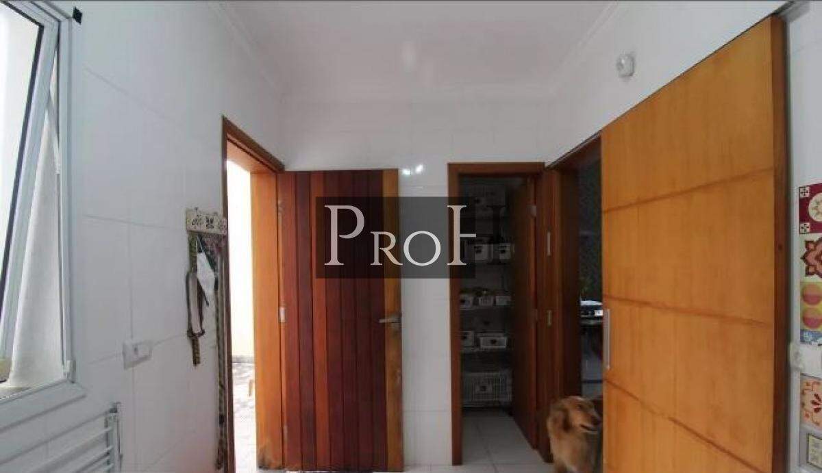 Sobrado, 4 quartos, 240 m² - Foto 8