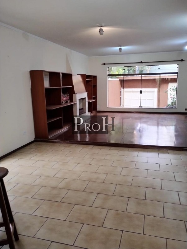 Sobrado, 3 quartos, 340 m² - Foto 1