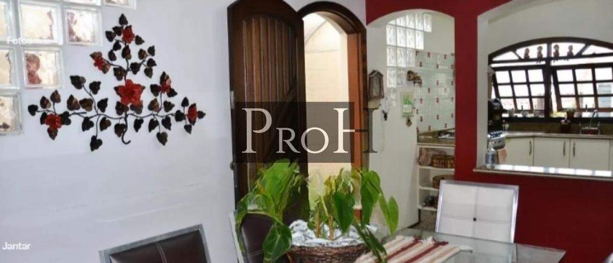 Casa, 3 quartos, 230 m² - Foto 2