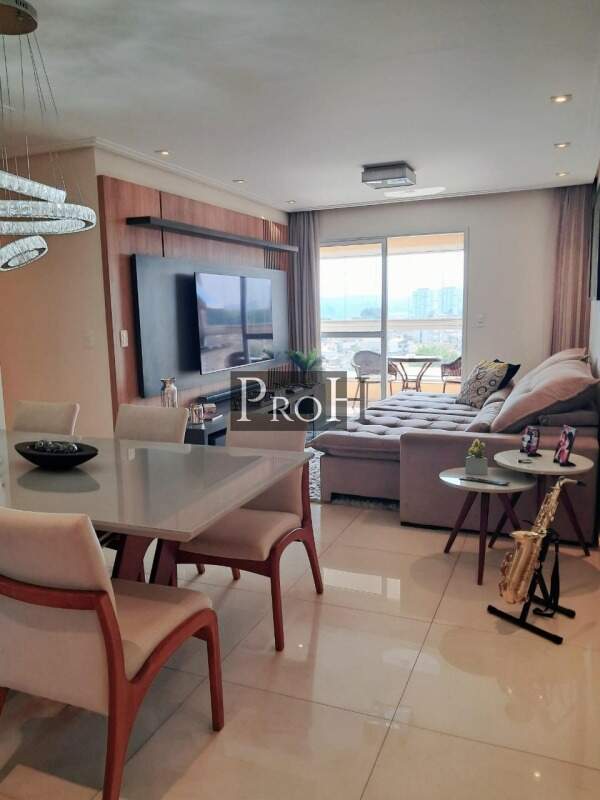 Cobertura, 3 quartos, 242 m² - Foto 1