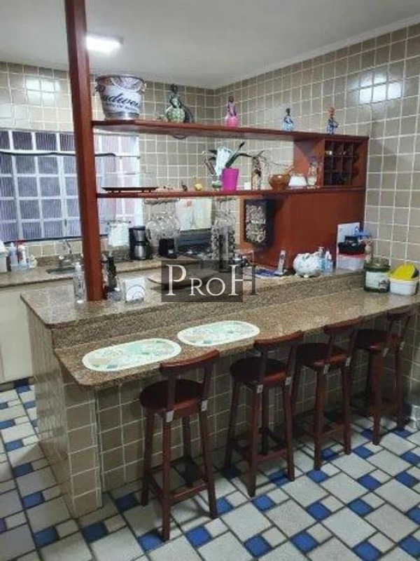 Sobrado, 3 quartos, 202 m² - Foto 2