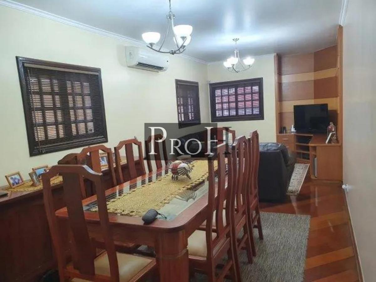 Sobrado, 3 quartos, 202 m² - Foto 1