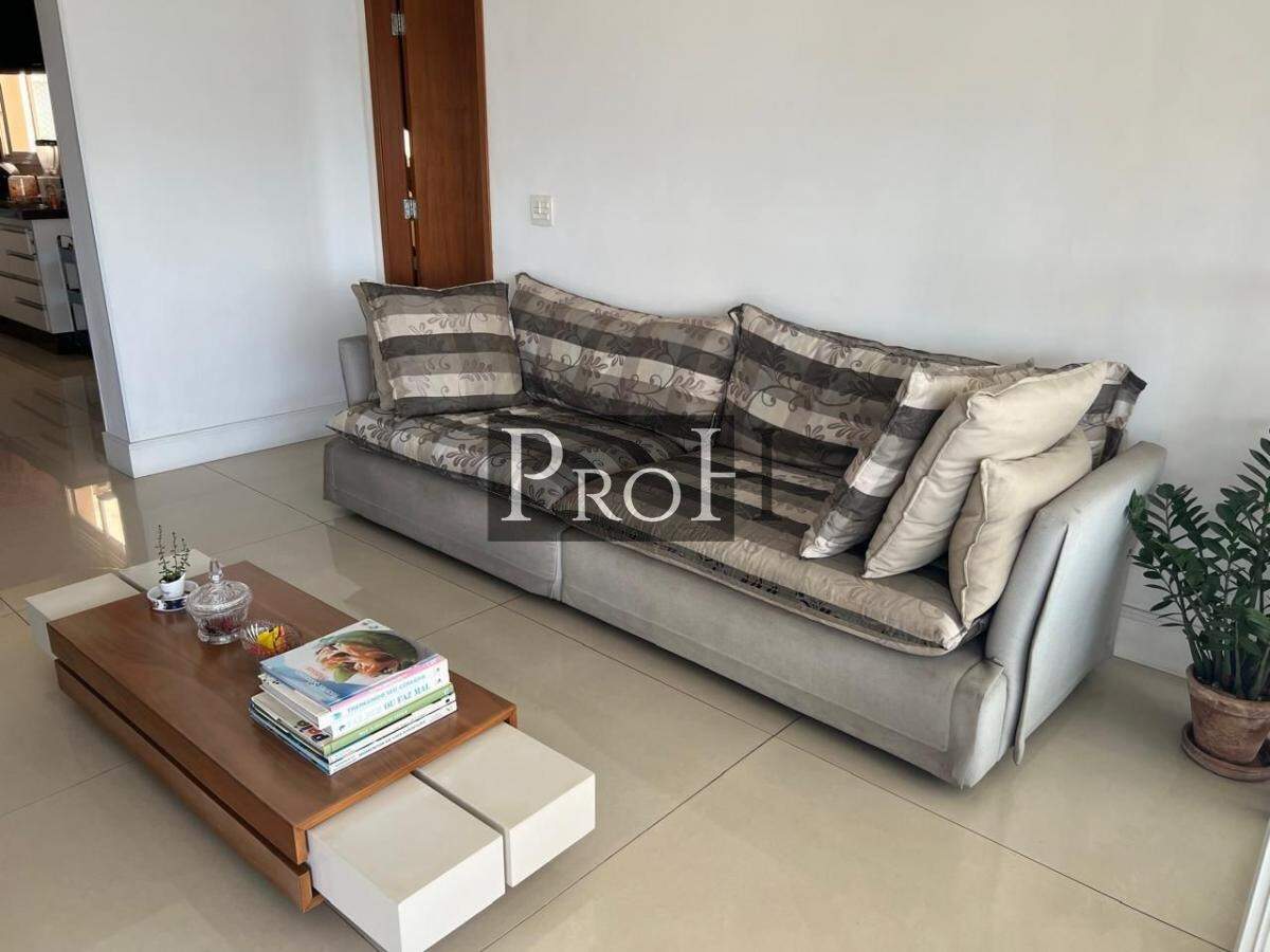 Apartamento, 3 quartos, 172 m² - Foto 1