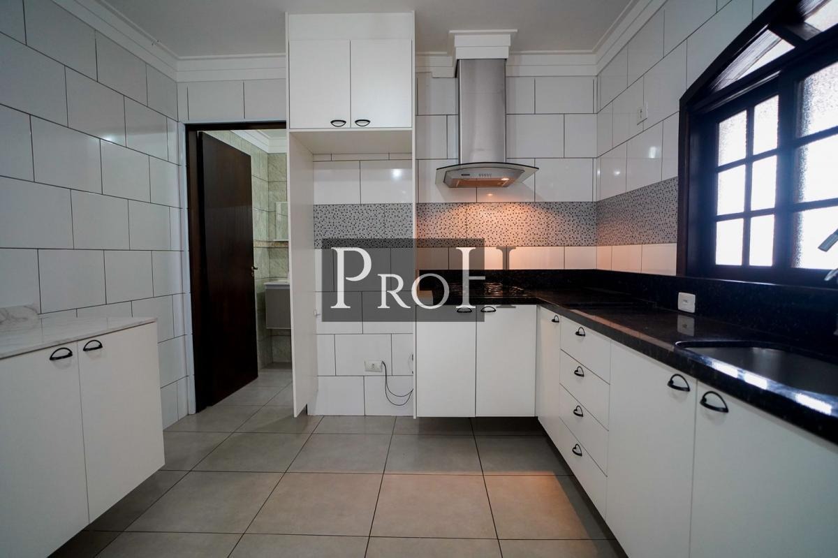 Sobrado, 5 quartos, 220 m² - Foto 3