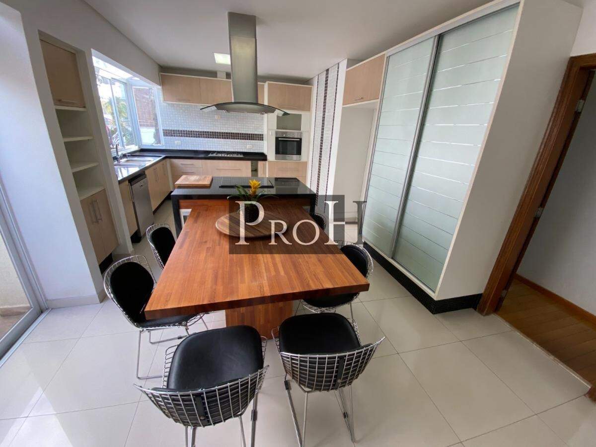 Sobrado, 3 quartos, 254 m² - Foto 4