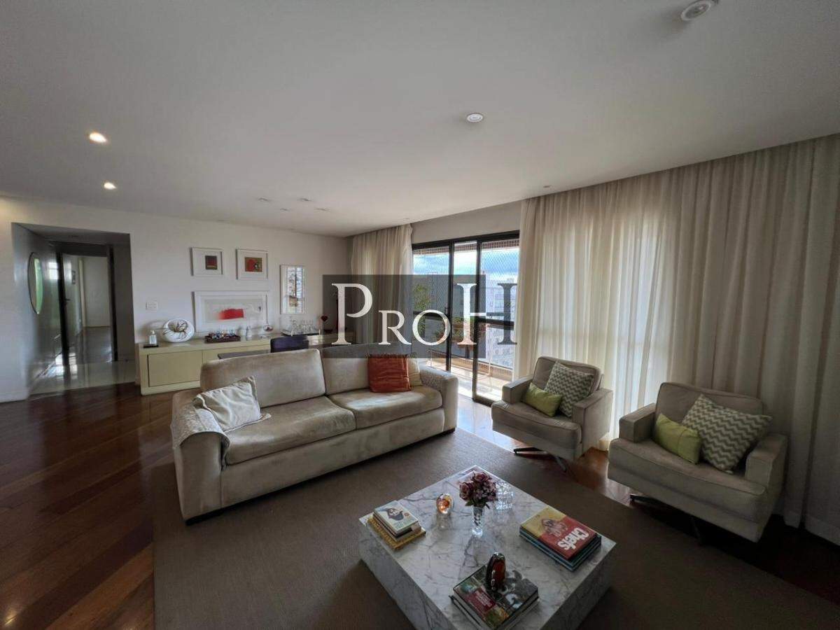 Apartamento, 3 quartos, 180 m² - Foto 1