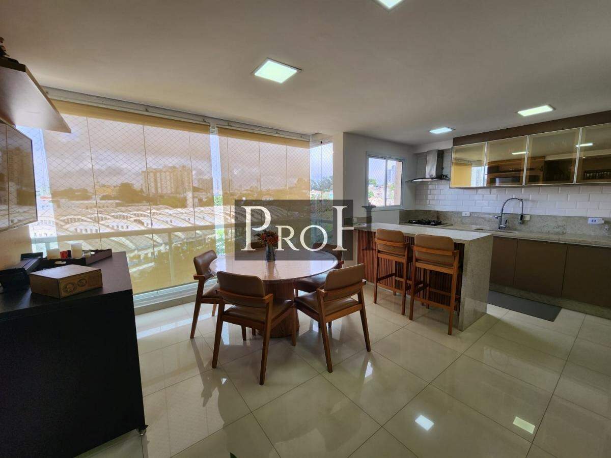 Apartamento, 3 quartos, 132 m² - Foto 1
