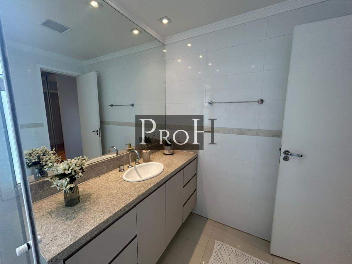Apartamento, 3 quartos, 156 m² - Foto 28