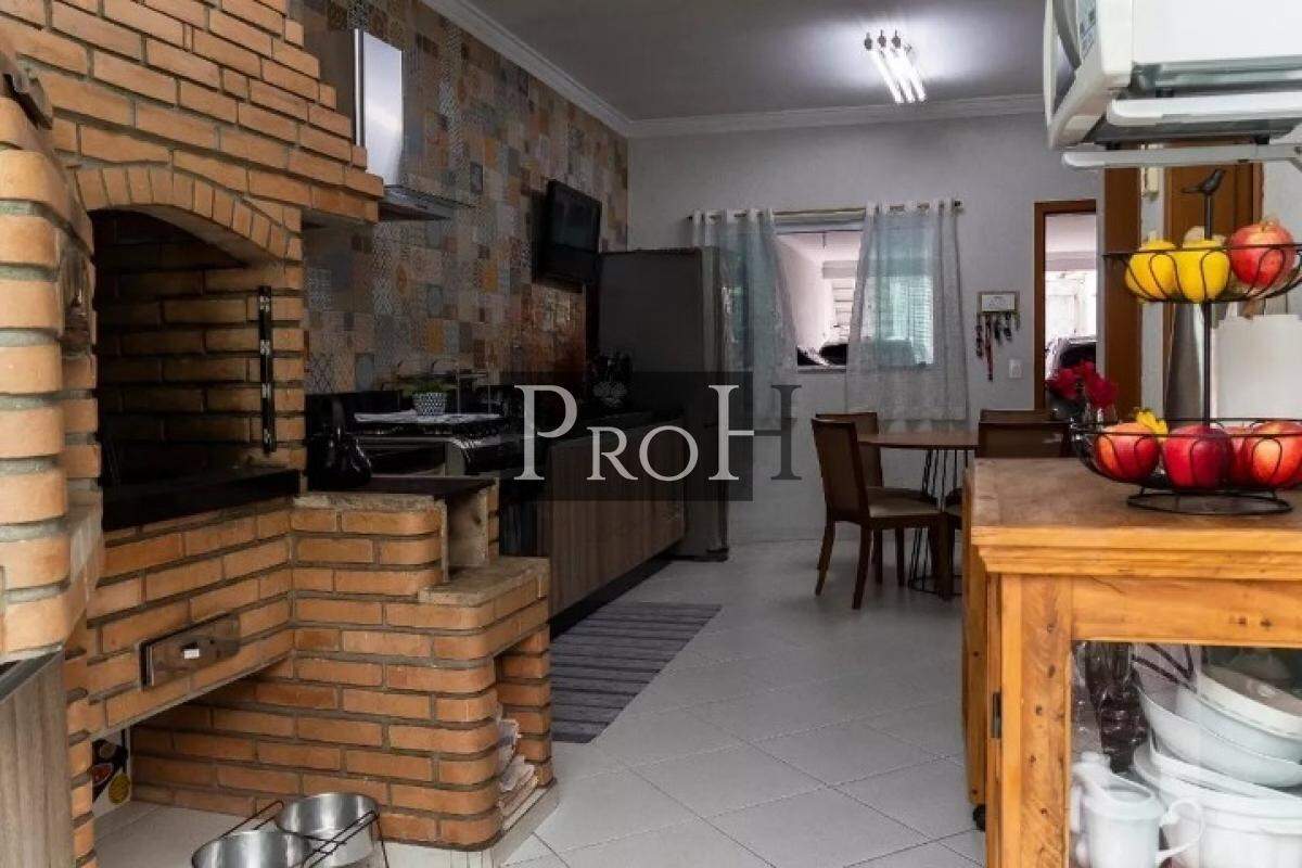 Sobrado, 3 quartos, 249 m² - Foto 8