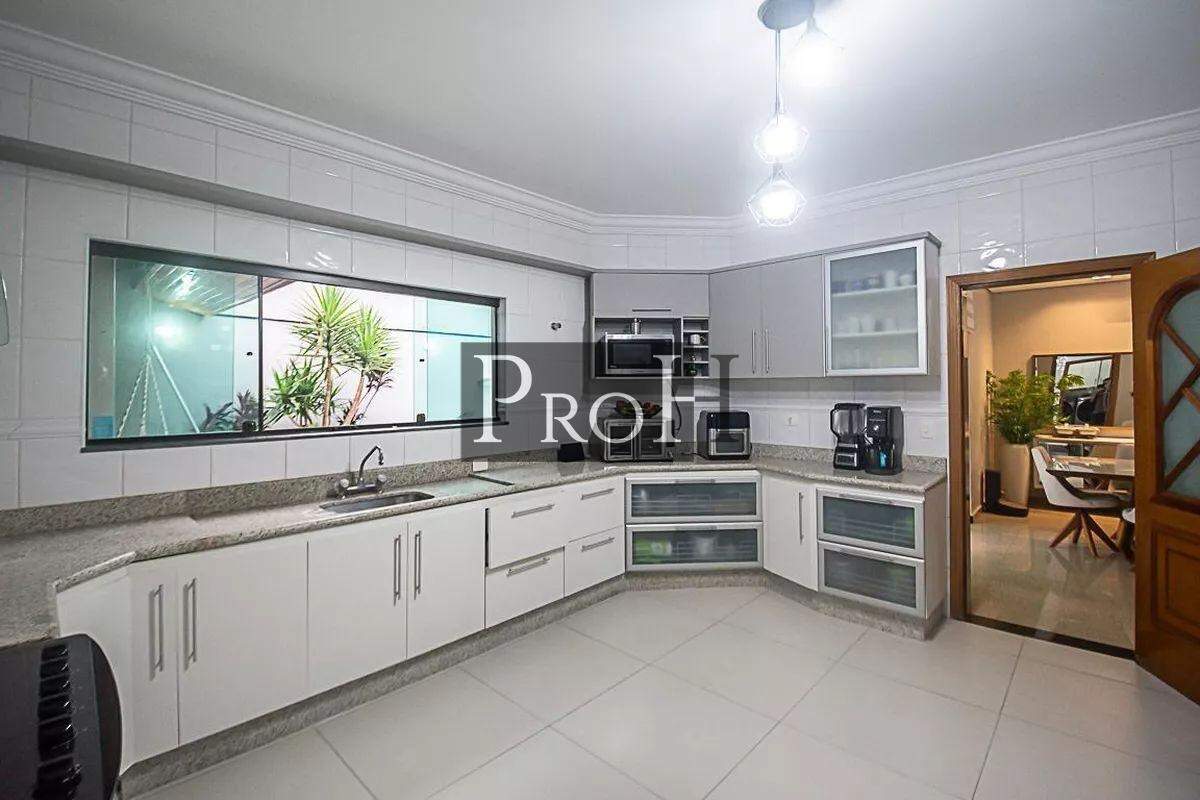 Sobrado, 4 quartos, 296 m² - Foto 20