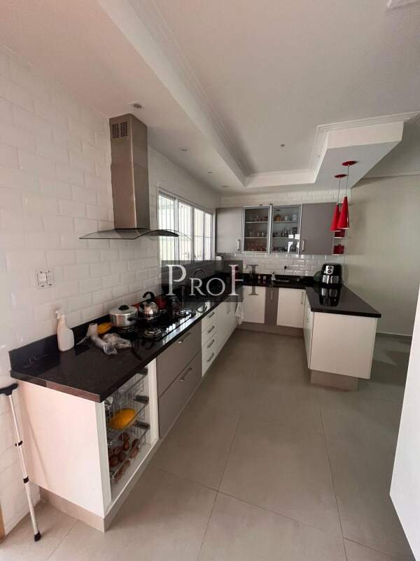 Casa, 3 quartos, 367 m² - Foto 8