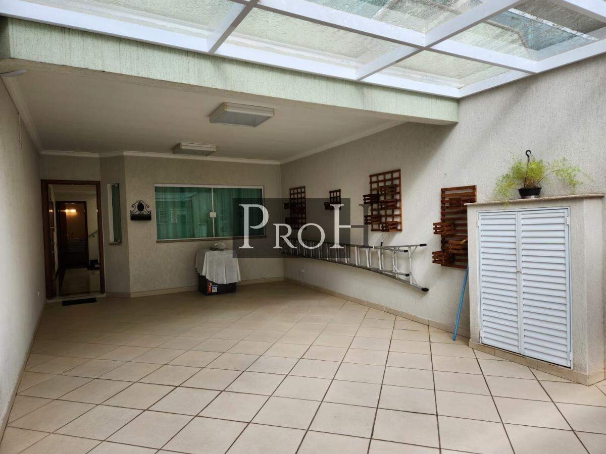 Sobrado, 4 quartos, 220 m² - Foto 2