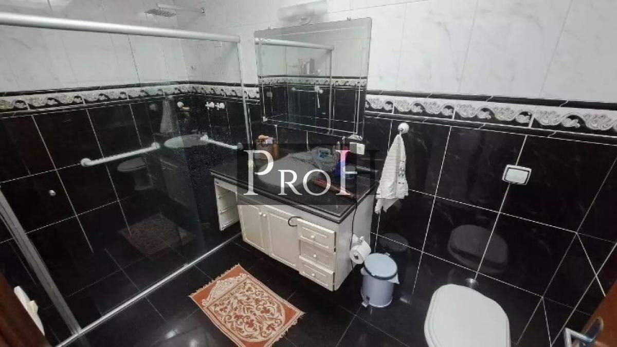 Casa, 3 quartos, 217 m² - Foto 24