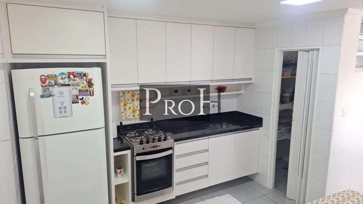 Casa, 4 quartos, 199 m² - Foto 13