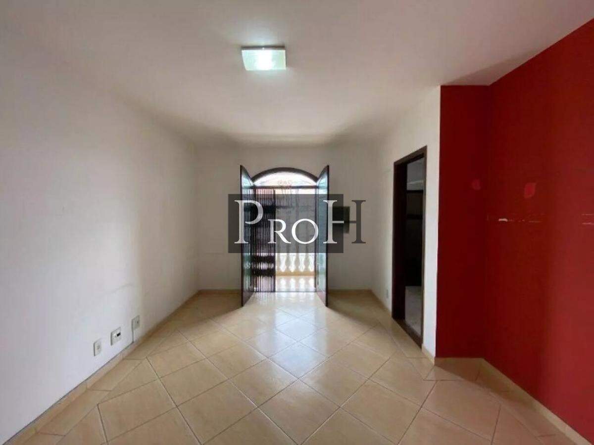 Sobrado, 4 quartos, 180 m² - Foto 2