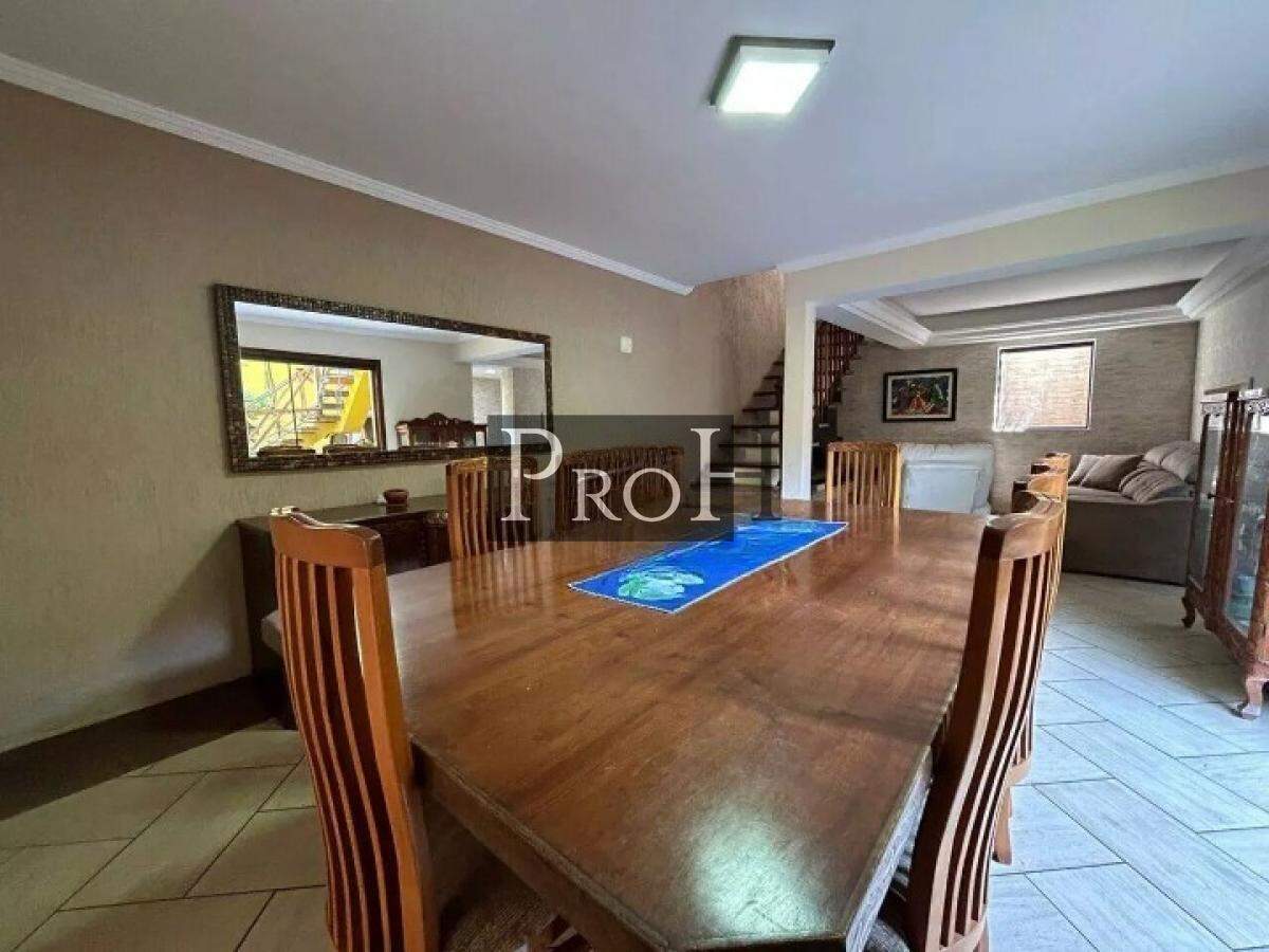 Sobrado, 3 quartos, 302 m² - Foto 3