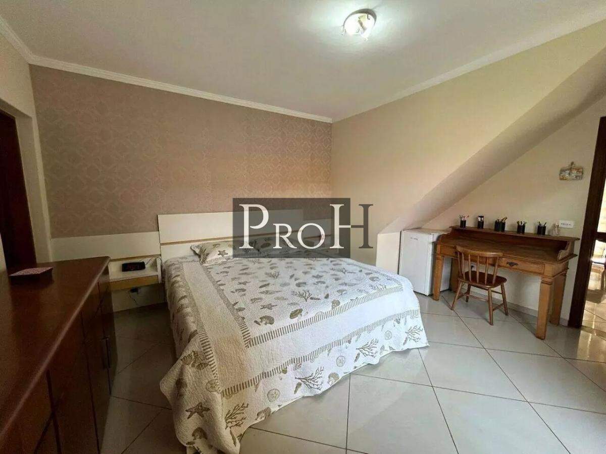 Sobrado, 3 quartos, 302 m² - Foto 12