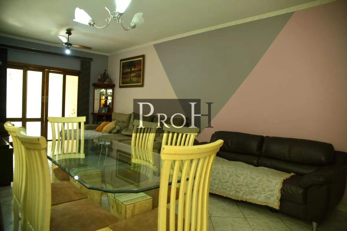 Casa, 3 quartos, 160 m² - Foto 2