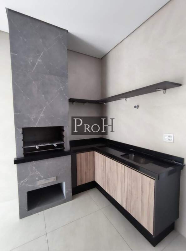 Sobrado, 3 quartos, 240 m² - Foto 1