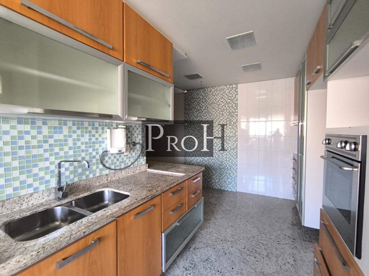 Apartamento, 3 quartos, 152 m² - Foto 1