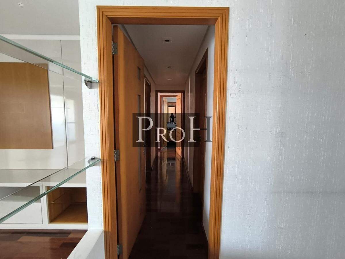 Apartamento, 3 quartos, 152 m² - Foto 8