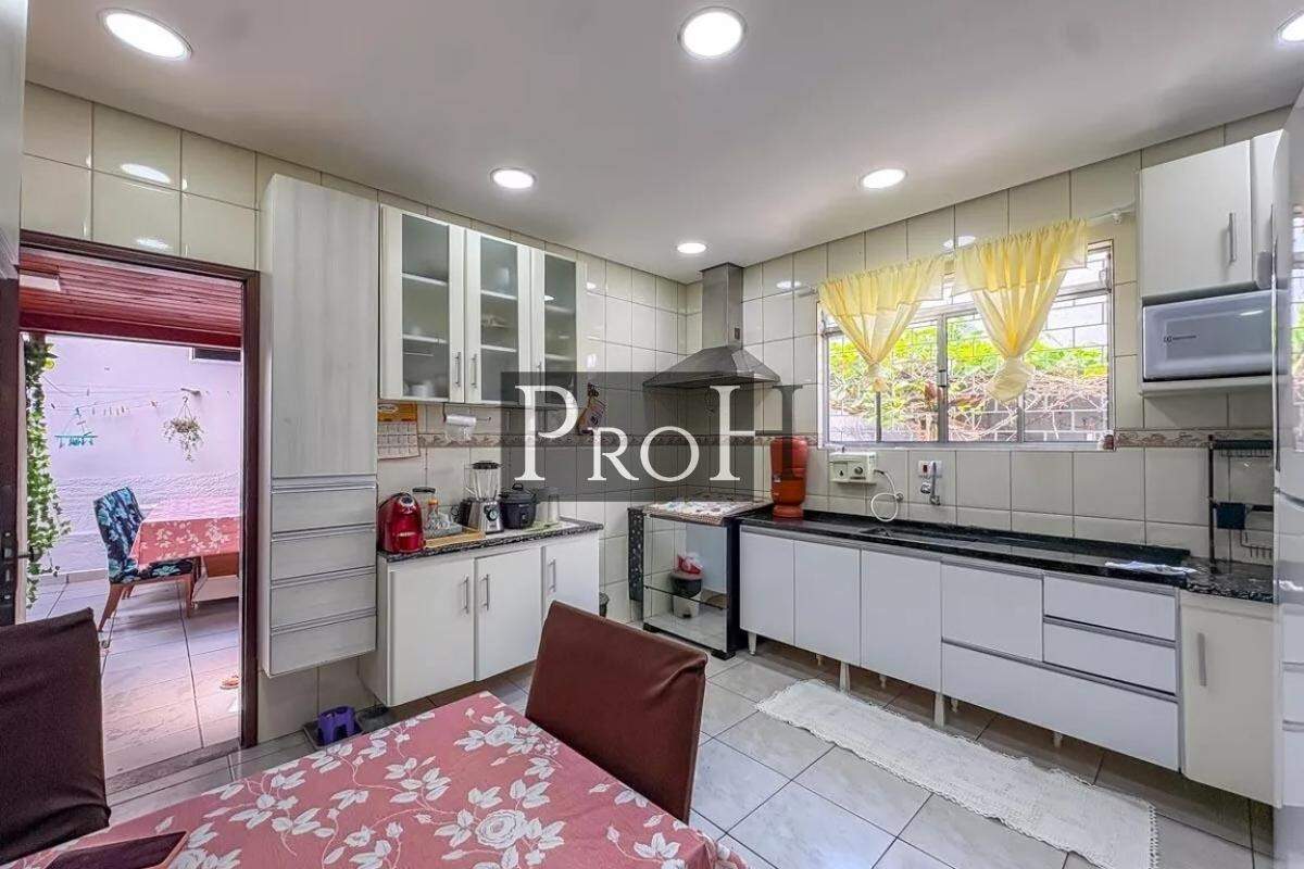 Casa, 2 quartos, 200 m² - Foto 8