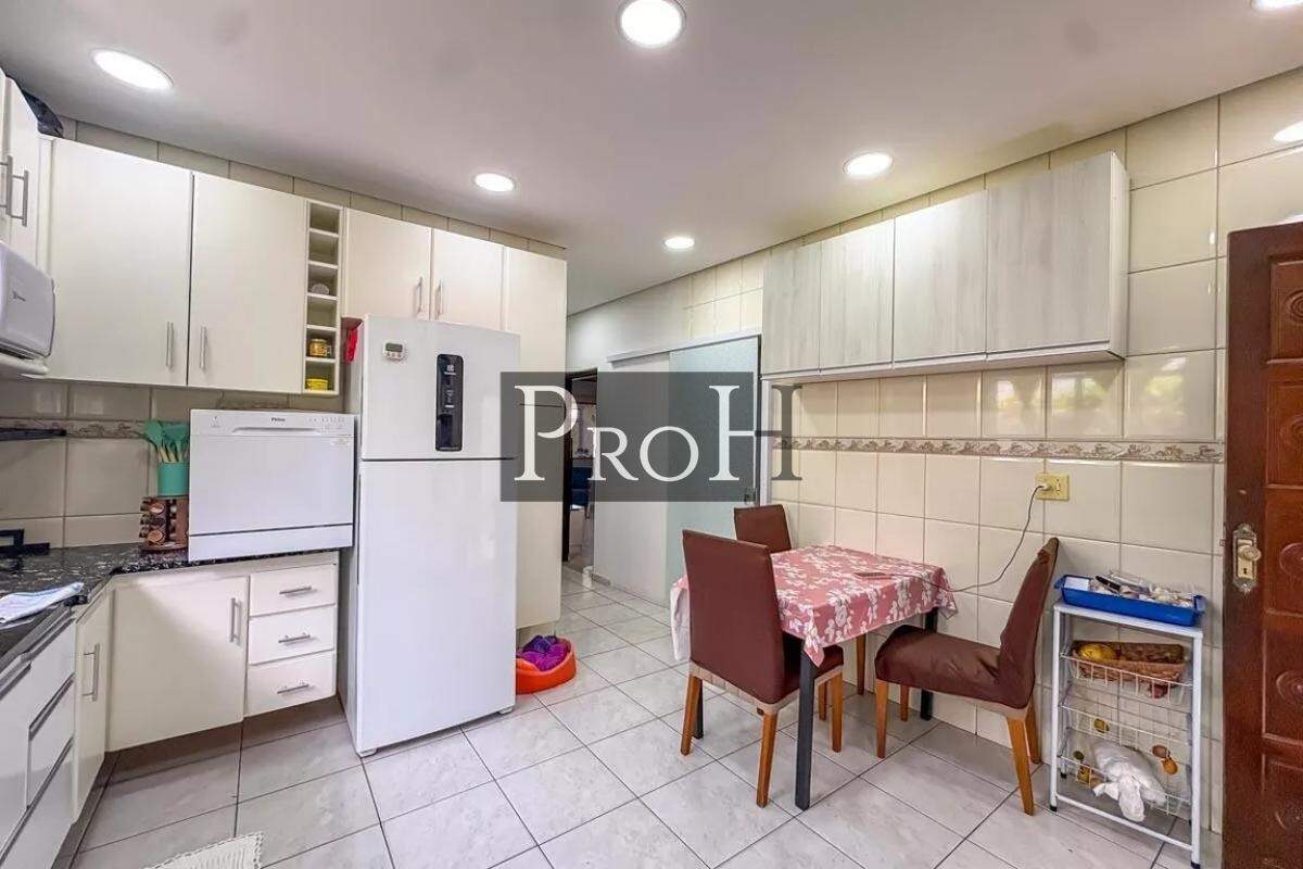 Casa, 2 quartos, 200 m² - Foto 7