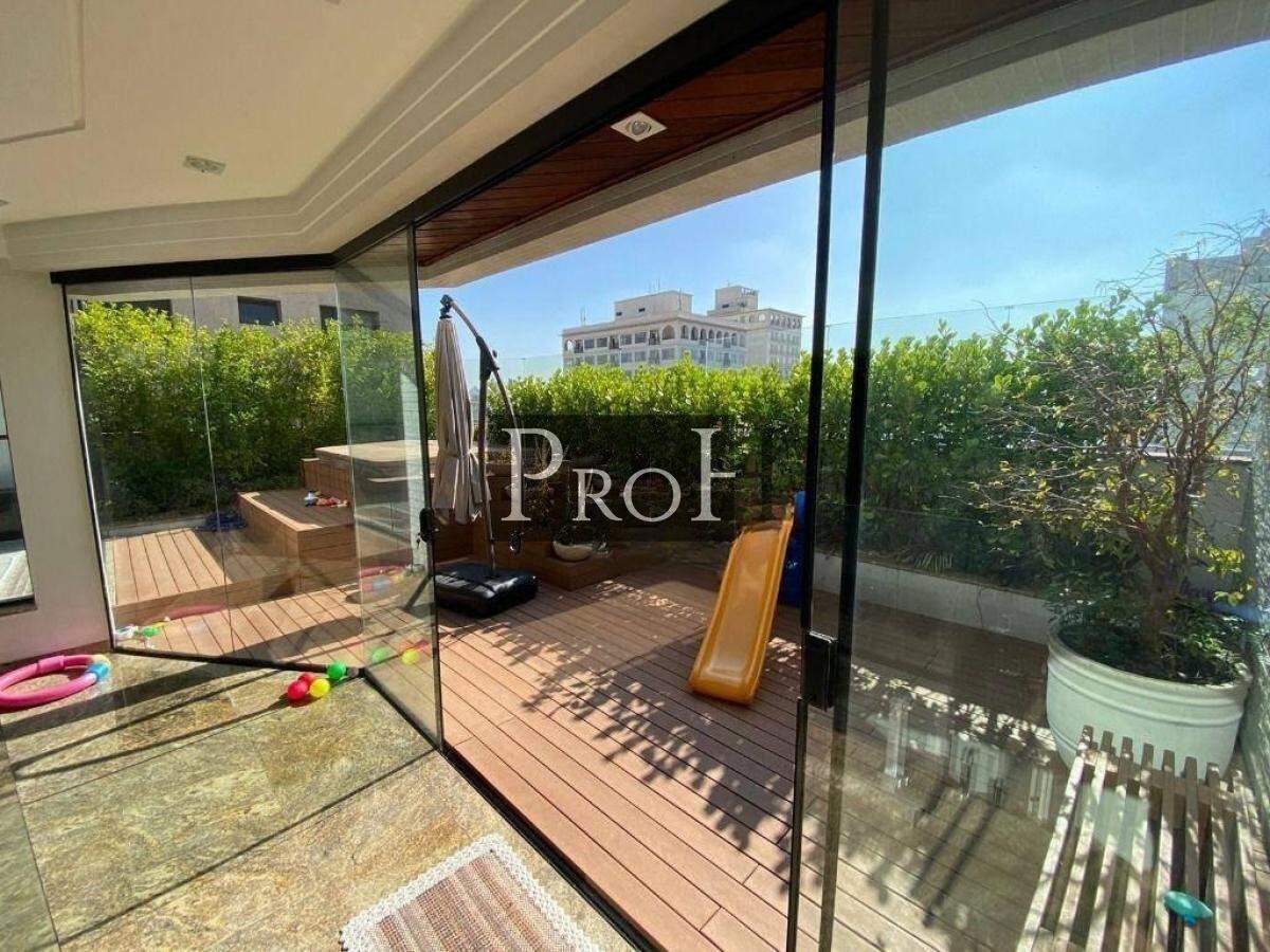 Cobertura, 3 quartos, 235 m² - Foto 11