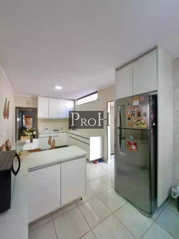 Sobrado, 3 quartos, 206 m² - Foto 4
