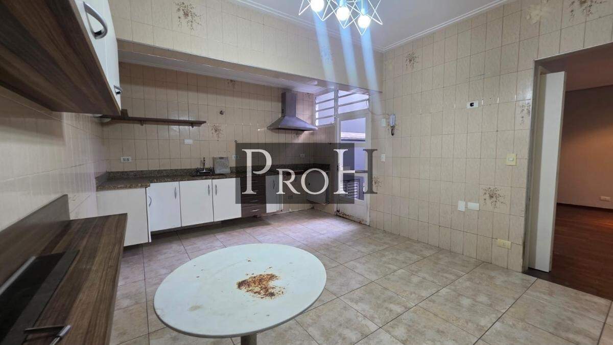 Sobrado, 3 quartos, 270 m² - Foto 8