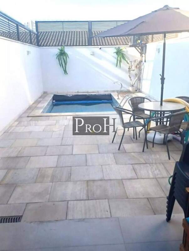 Sobrado, 3 quartos, 200 m² - Foto 2