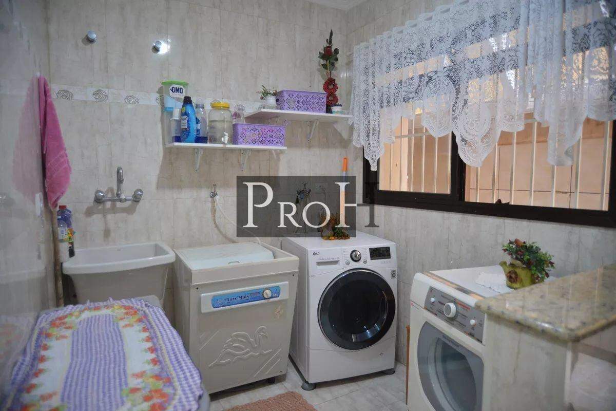 Casa, 3 quartos, 250 m² - Foto 12