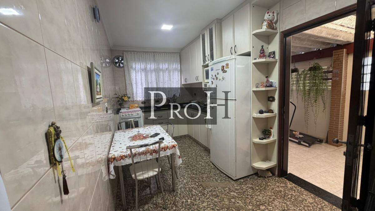 Casa, 3 quartos, 186 m² - Foto 14