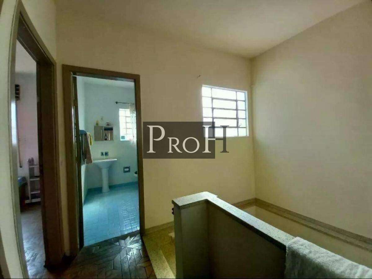 Casa, 3 quartos, 249 m² - Foto 22