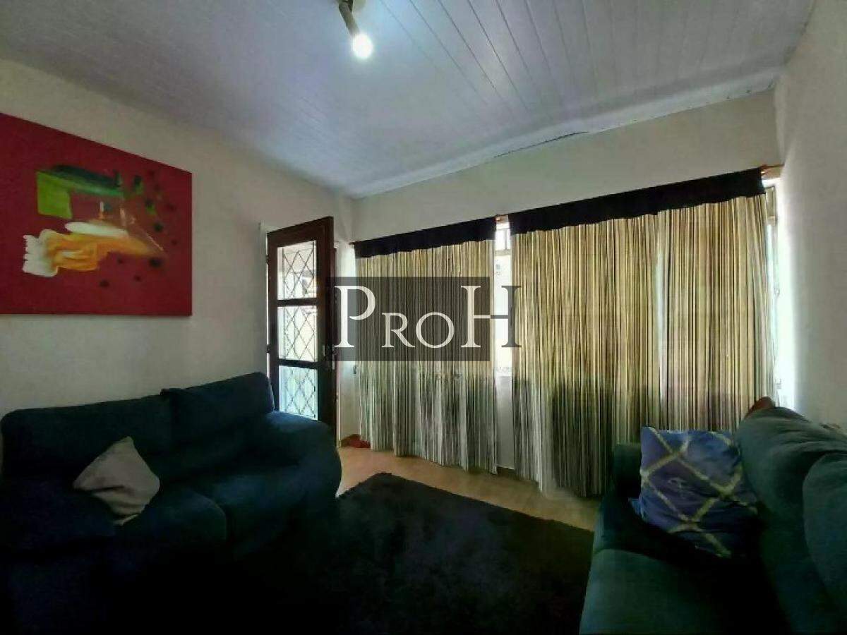 Casa, 3 quartos, 249 m² - Foto 2