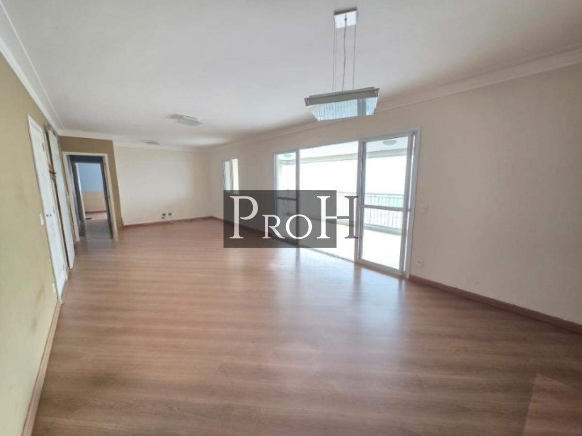 Apartamento, 3 quartos, 156 m² - Foto 1