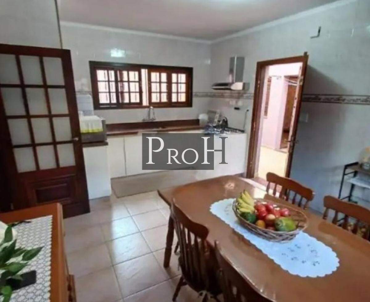Casa, 4 quartos, 269 m² - Foto 3