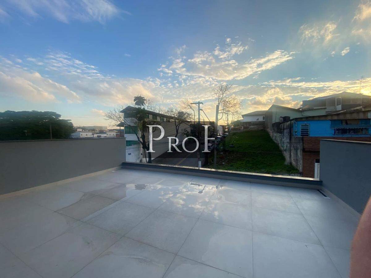Sobrado, 4 quartos, 255 m² - Foto 2