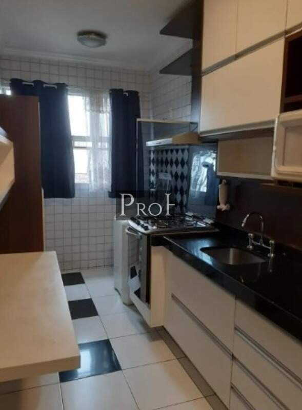 Apartamento para aluguel no Baeta Neves: 