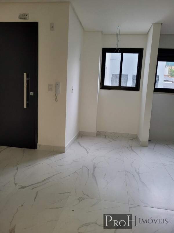 Apartamento à venda com 3 quartos, 110m² - Foto 1