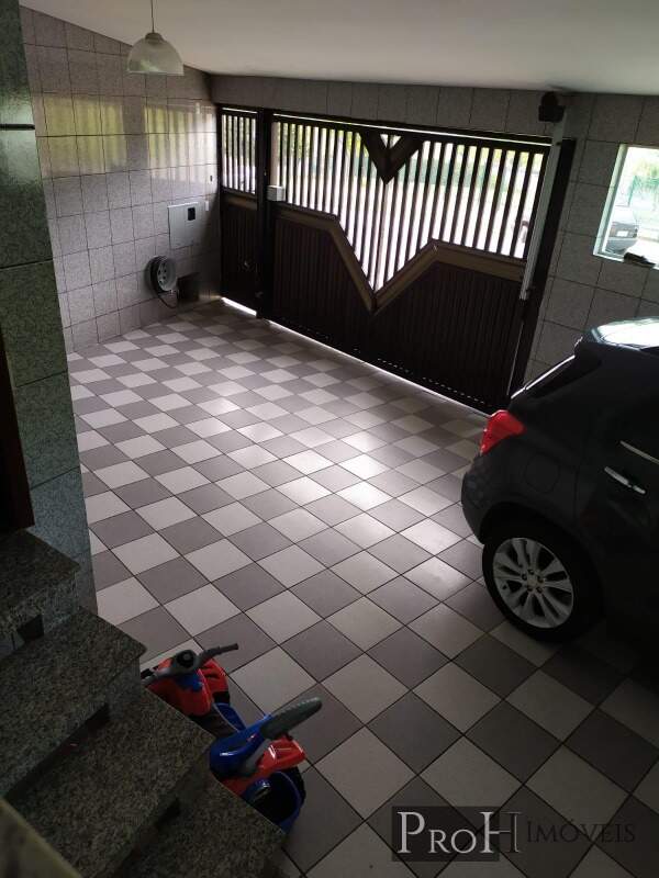 Sobrado, 3 quartos, 252 m² - Foto 2