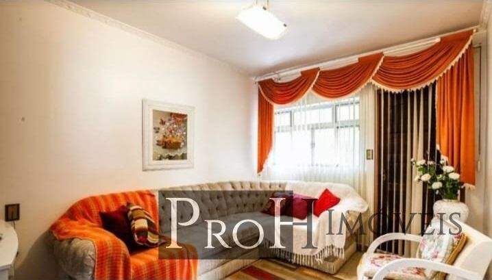 Casa à venda com 3 quartos, 194m² - Foto 1