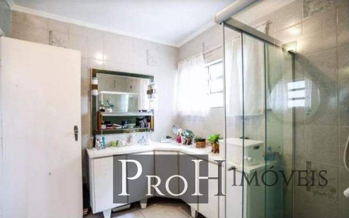 Casa à venda com 3 quartos, 194m² - Foto 3