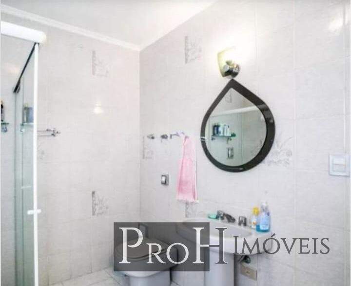Casa à venda com 3 quartos, 194m² - Foto 7
