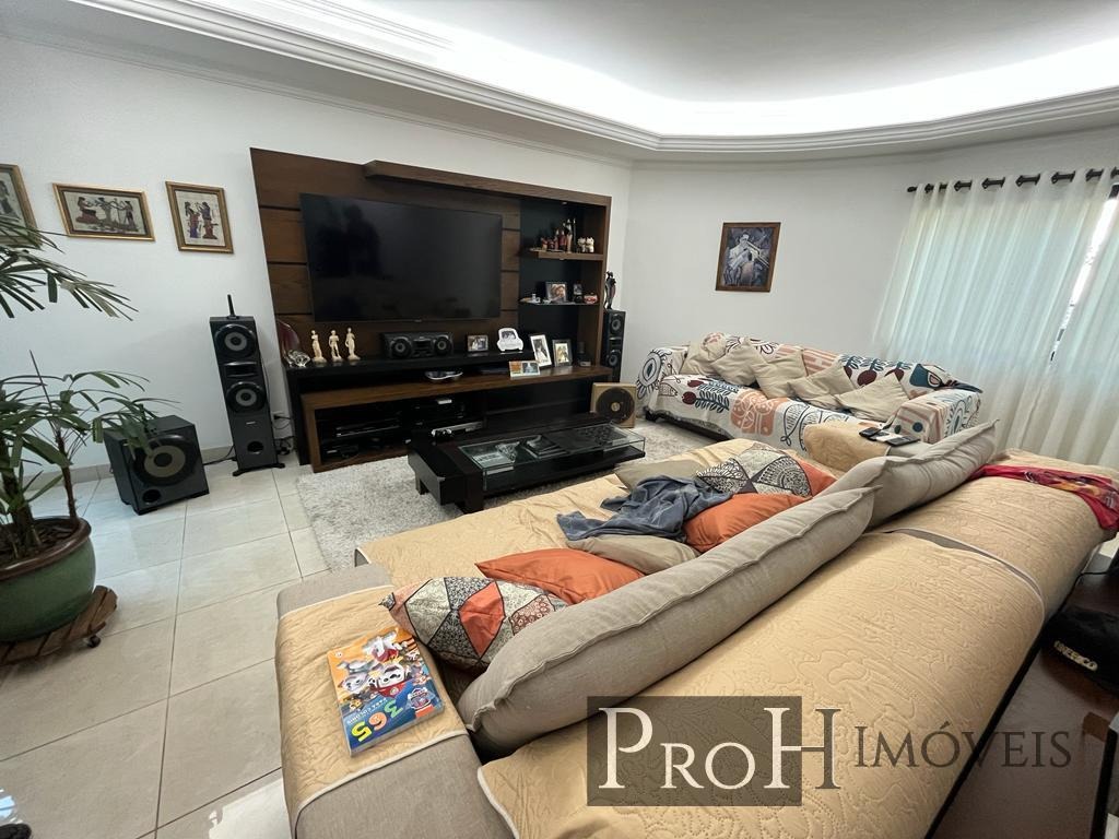 Apartamento, 4 quartos, 270 m² - Foto 1