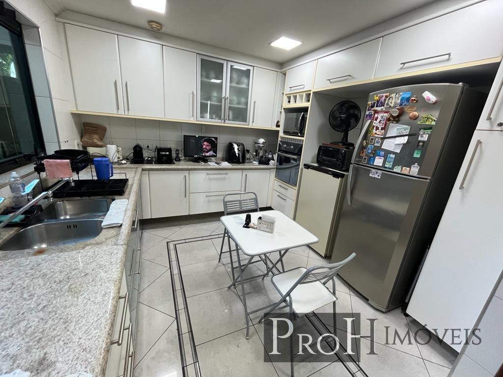 Apartamento, 4 quartos, 270 m² - Foto 22