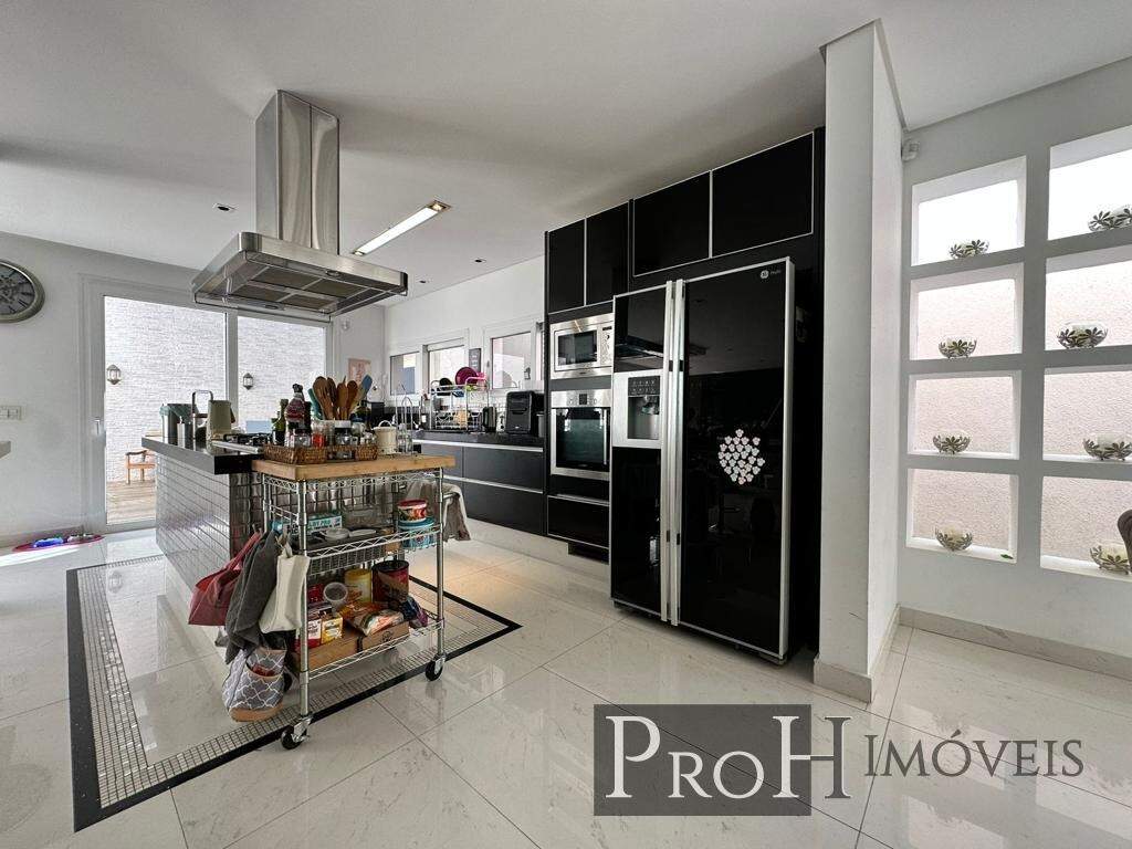 Sobrado, 3 quartos, 298 m² - Foto 25