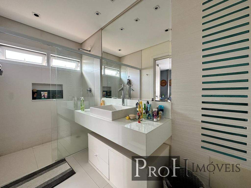 Sobrado, 3 quartos, 298 m² - Foto 13